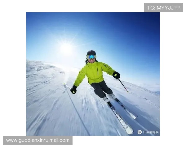 滑雪初学者必备技巧与安全指南全方位解析 滑雪初学者必备技巧与安全指南全方位解析